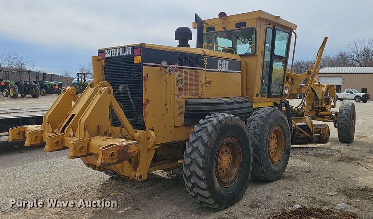 image for item EJ6010 2004 Caterpillar  143H motor grader