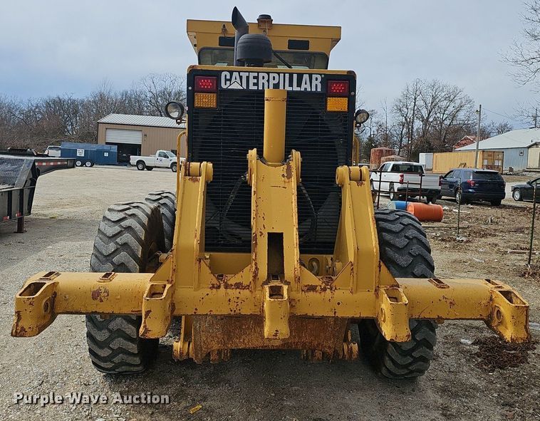 image for item EJ6010 2004 Caterpillar  143H motor grader
