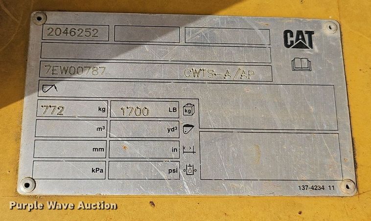 image for item EJ6010 2004 Caterpillar  143H motor grader