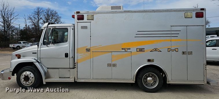 image for item EJ6011 1998 Freightliner FL60 ambulance