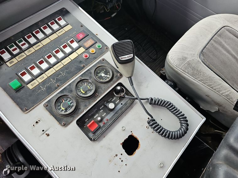 image for item EJ6011 1998 Freightliner FL60 ambulance