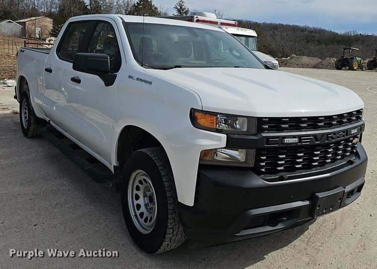 image for item EJ6012 2019 Chevrolet Silverado 1500 Crew Cab pickup truck