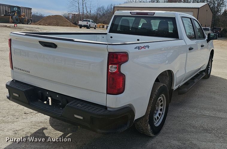 image for item EJ6012 2019 Chevrolet Silverado 1500 Crew Cab pickup truck