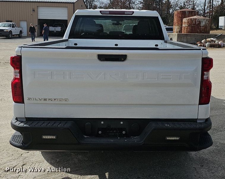 image for item EJ6012 2019 Chevrolet Silverado 1500 Crew Cab pickup truck