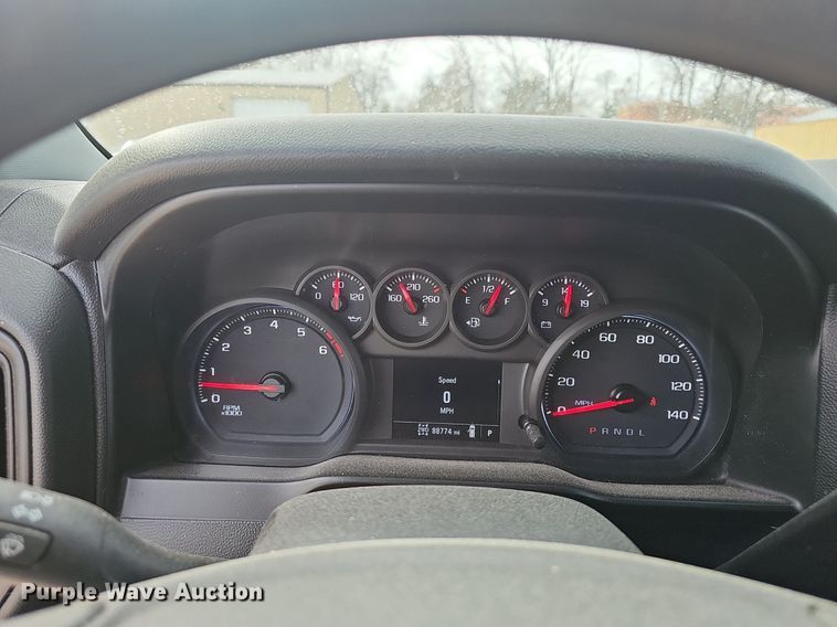 image for item EJ6012 2019 Chevrolet Silverado 1500 Crew Cab pickup truck