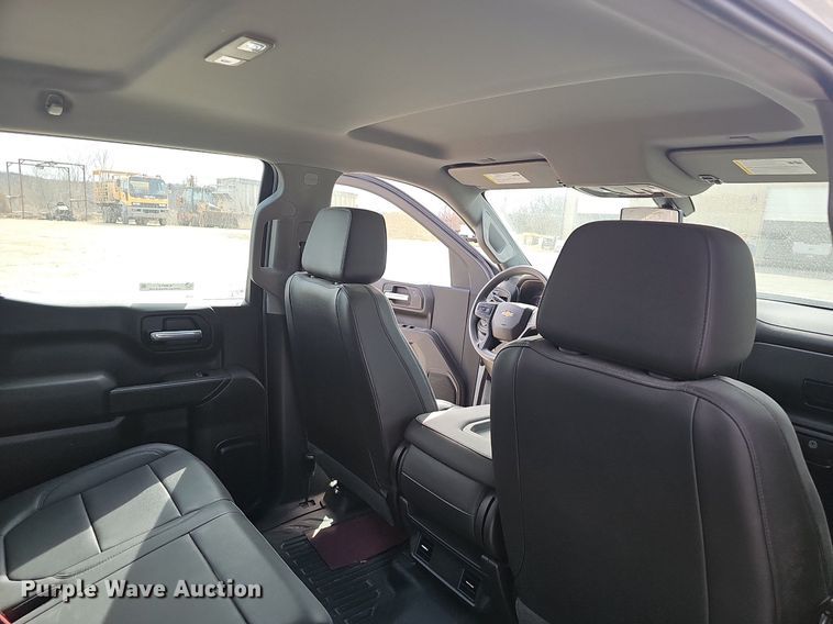 image for item EJ6012 2019 Chevrolet Silverado 1500 Crew Cab pickup truck