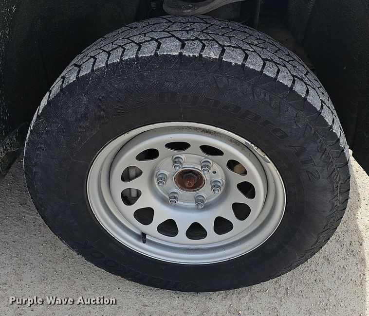 image for item EJ6012 2019 Chevrolet Silverado 1500 Crew Cab pickup truck