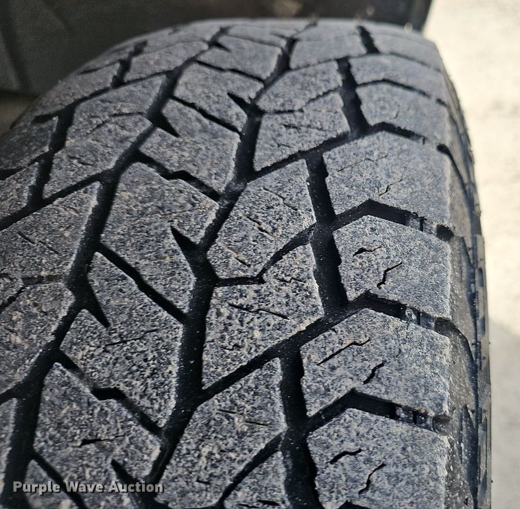 image for item EJ6012 2019 Chevrolet Silverado 1500 Crew Cab pickup truck