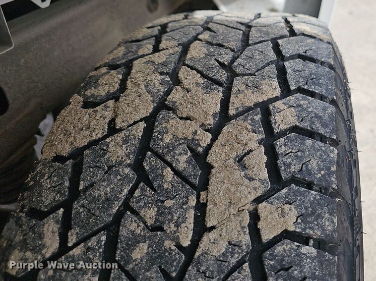 image for item EJ6012 2019 Chevrolet Silverado 1500 Crew Cab pickup truck