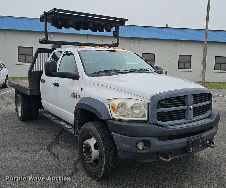 image for item EJ6082 2010 Dodge Ram 5500HD Quad Cab flatbed truck