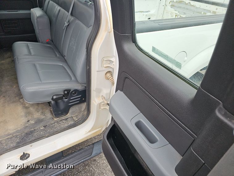 image for item EJ6084 2013 Ford F150 SuperCab pickup truck