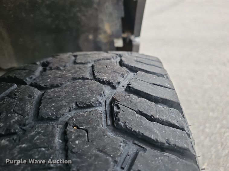 image for item EJ6084 2013 Ford F150 SuperCab pickup truck