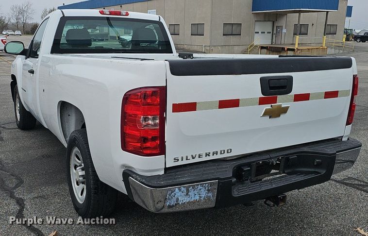 image for item EJ6086 2011 Chevrolet Silverado 1500 pickup truck