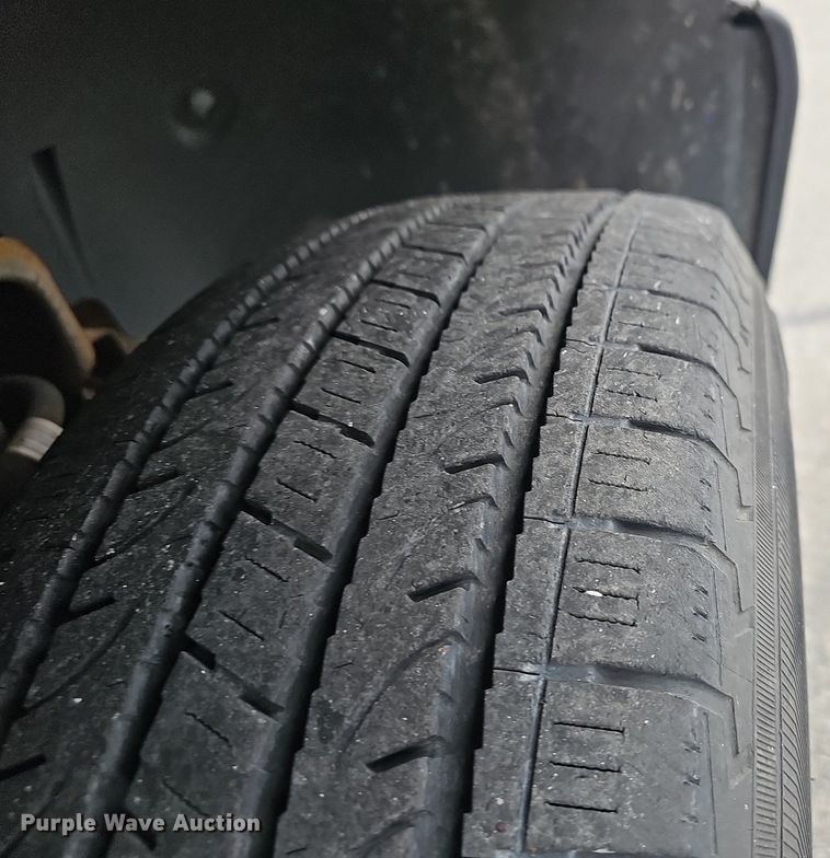 image for item EJ6086 2011 Chevrolet Silverado 1500 pickup truck