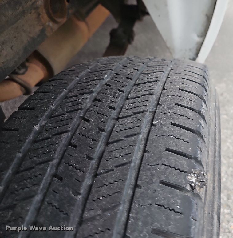 image for item EJ6086 2011 Chevrolet Silverado 1500 pickup truck