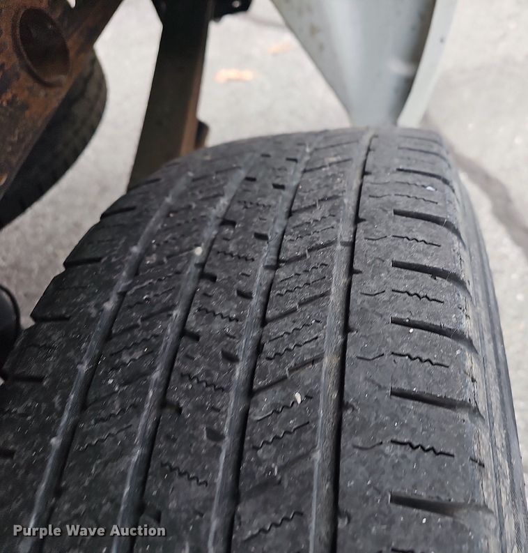 image for item EJ6086 2011 Chevrolet Silverado 1500 pickup truck