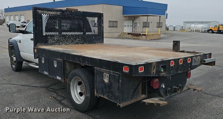 image for item EJ6087 2008 Dodge Ram 4500 flatbed truck