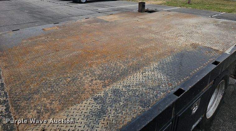 image for item EJ6087 2008 Dodge Ram 4500 flatbed truck