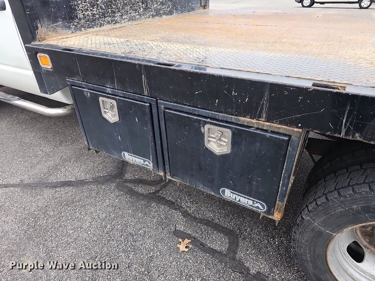 image for item EJ6087 2008 Dodge Ram 4500 flatbed truck