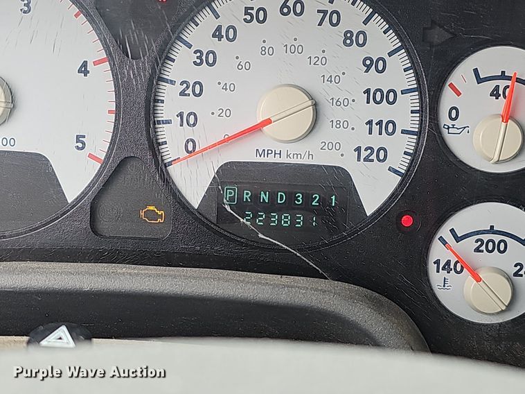 image for item EJ6087 2008 Dodge Ram 4500 flatbed truck