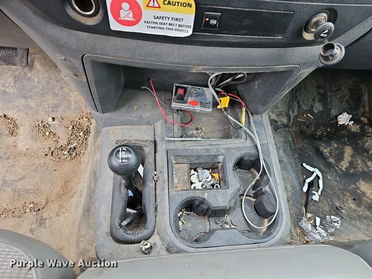 image for item EJ6087 2008 Dodge Ram 4500 flatbed truck