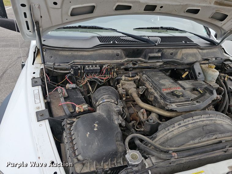 image for item EJ6087 2008 Dodge Ram 4500 flatbed truck