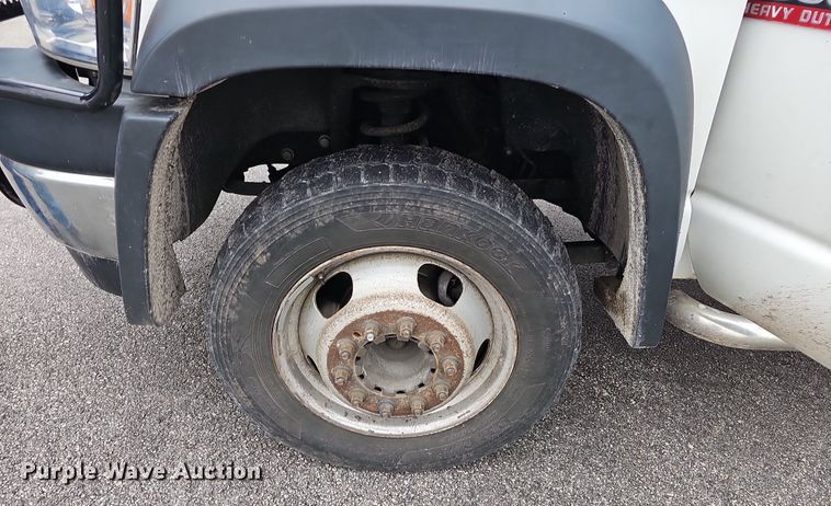 image for item EJ6087 2008 Dodge Ram 4500 flatbed truck