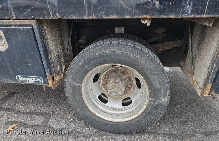 image for item EJ6087 2008 Dodge Ram 4500 flatbed truck