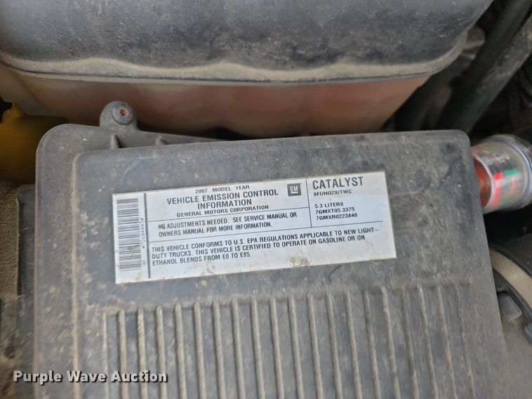 image for item EJ6088 2007 Chevrolet Silverado 1500 pickup truck