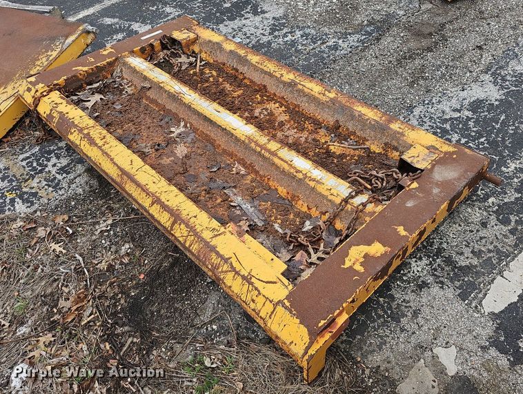 image for item EJ6092 Viking end gate