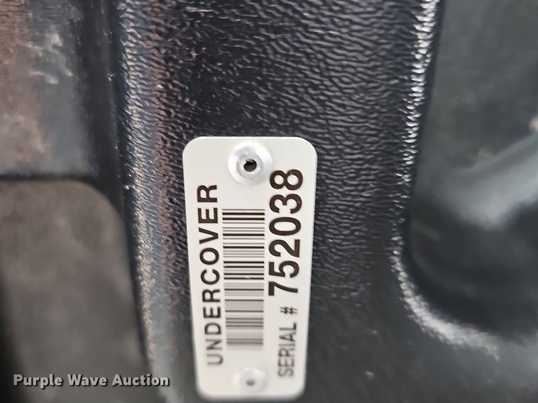 image for item EJ6093 Undercover  752038 bed cover