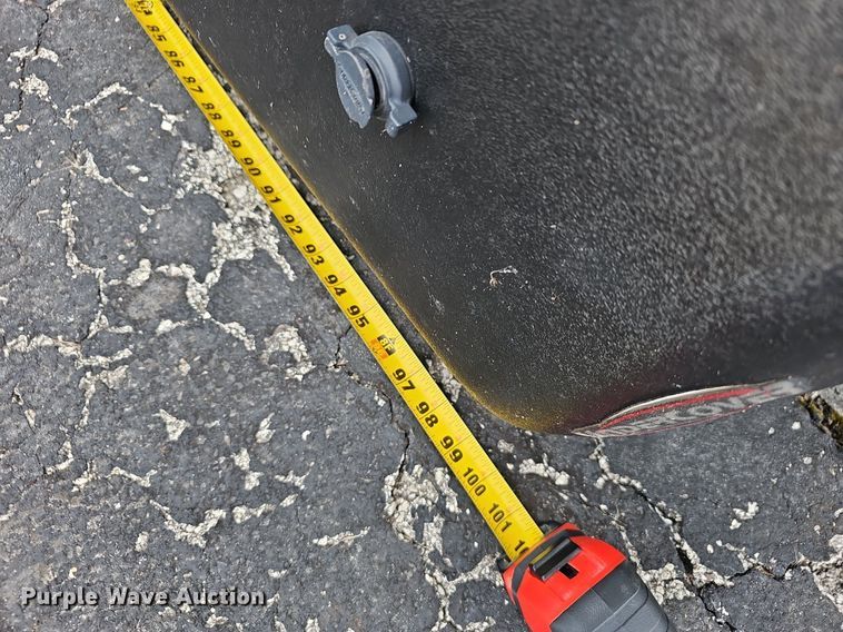 image for item EJ6093 Undercover  752038 bed cover