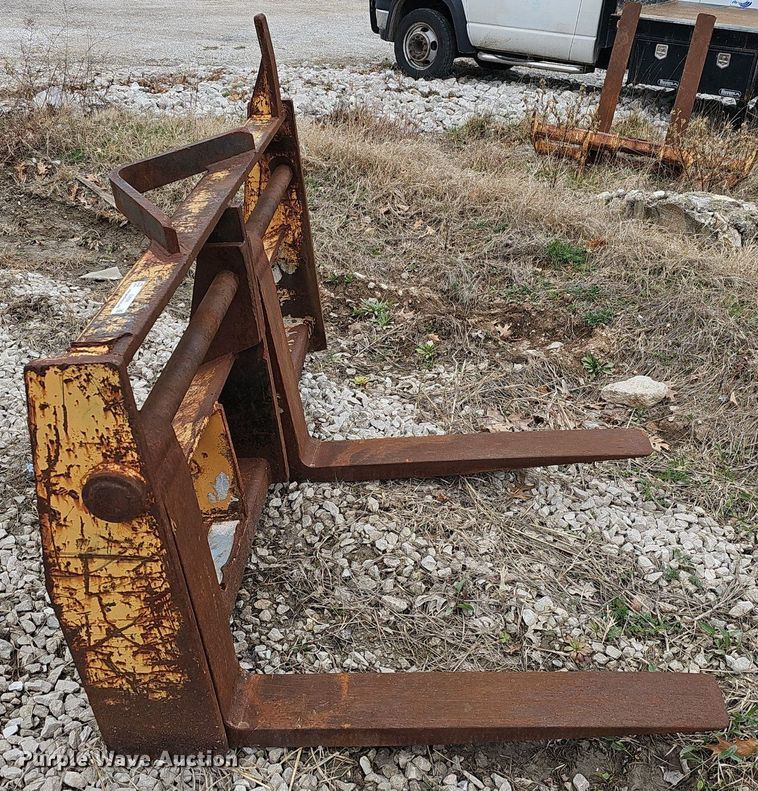 image for item EJ6094 Case wheel loader forks