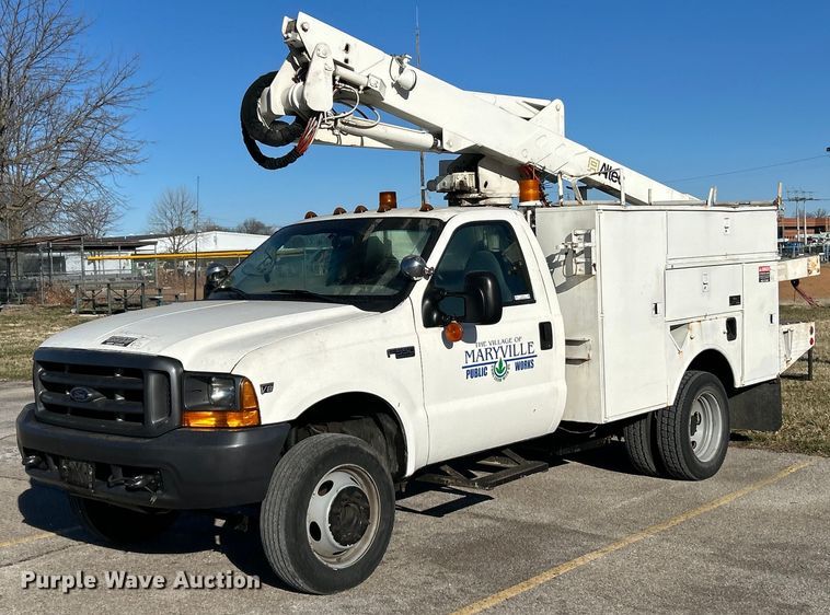 image for item EK4147 1999 Ford F550 bucket truck