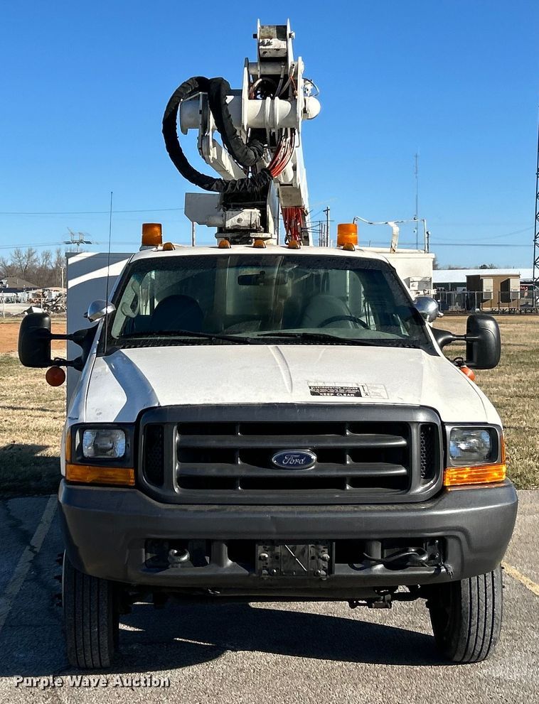 image for item EK4147 1999 Ford F550 bucket truck
