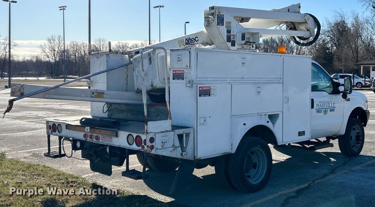 image for item EK4147 1999 Ford F550 bucket truck