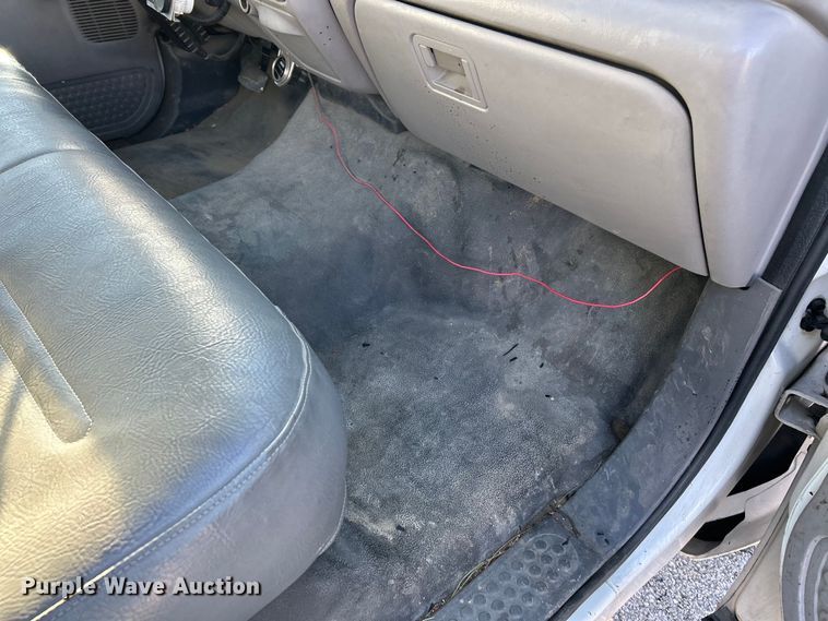 image for item EK4147 1999 Ford F550 bucket truck