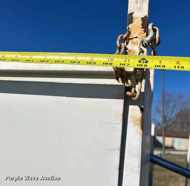 image for item EK4147 1999 Ford F550 bucket truck