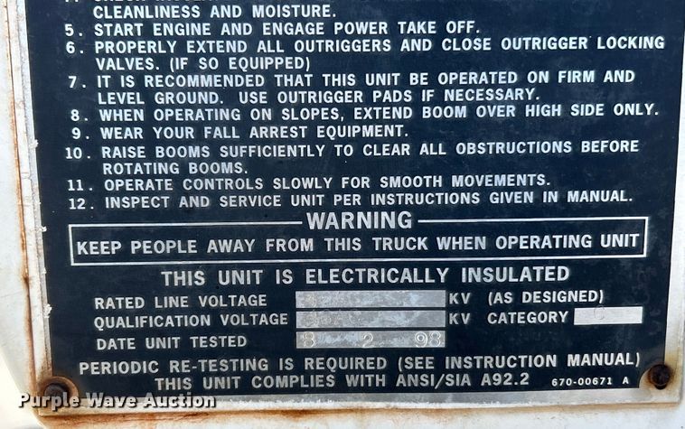 image for item EK4147 1999 Ford F550 bucket truck