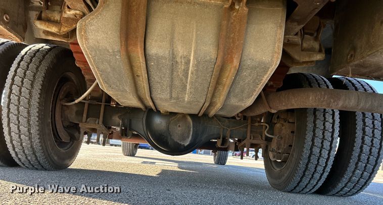 image for item EK4147 1999 Ford F550 bucket truck