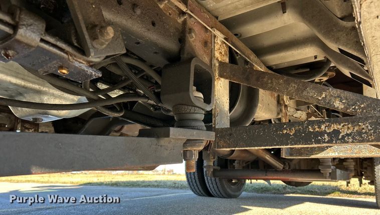 image for item EK4147 1999 Ford F550 bucket truck