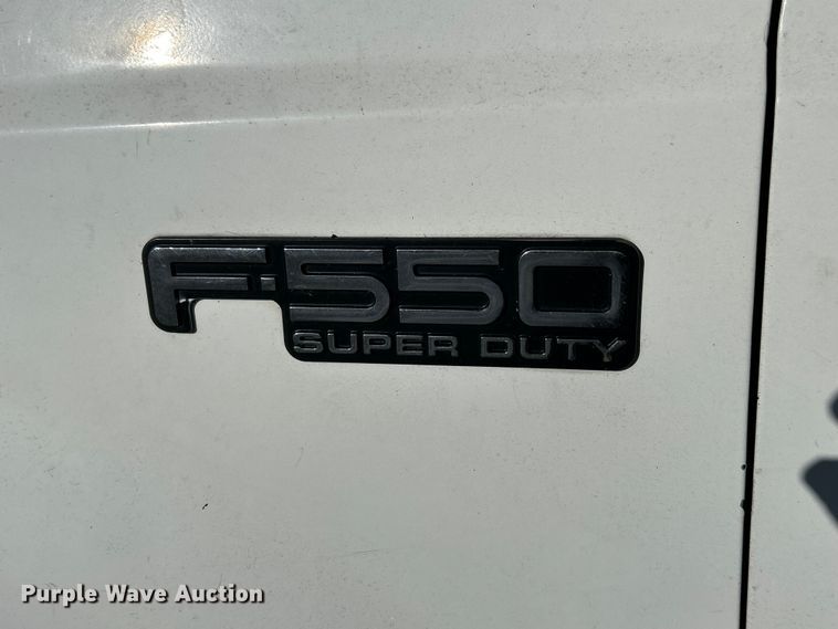 image for item EK4147 1999 Ford F550 bucket truck