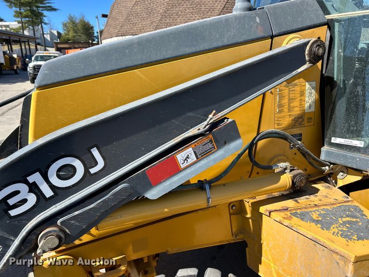 image for item EK4148 2011 John Deere  310J backhoe