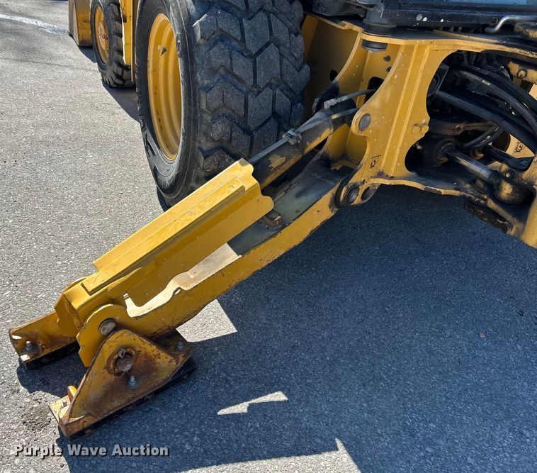 image for item EK4148 2011 John Deere  310J backhoe