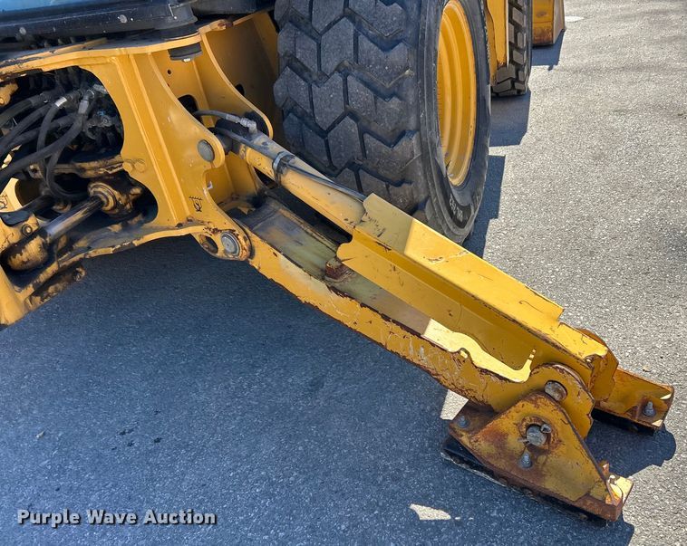 image for item EK4148 2011 John Deere  310J backhoe