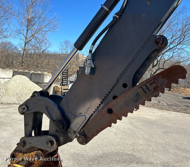 image for item EK4148 2011 John Deere  310J backhoe