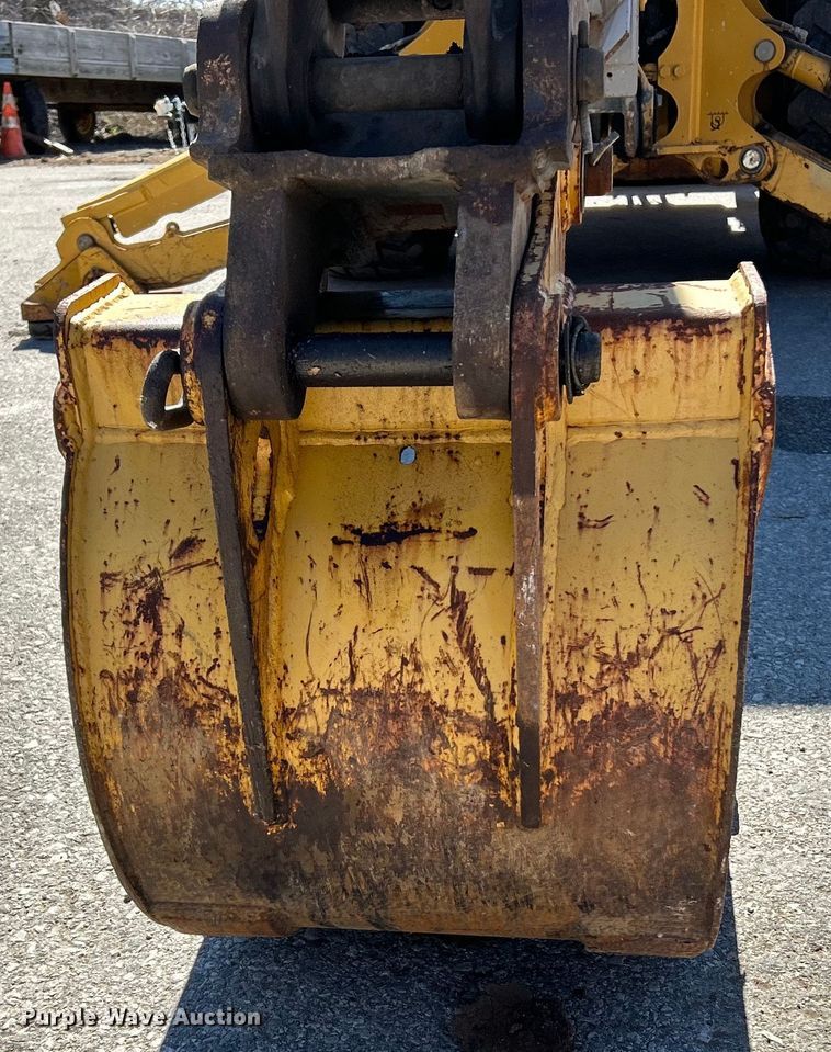 image for item EK4148 2011 John Deere  310J backhoe