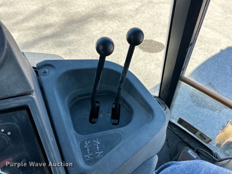 image for item EK4148 2011 John Deere  310J backhoe