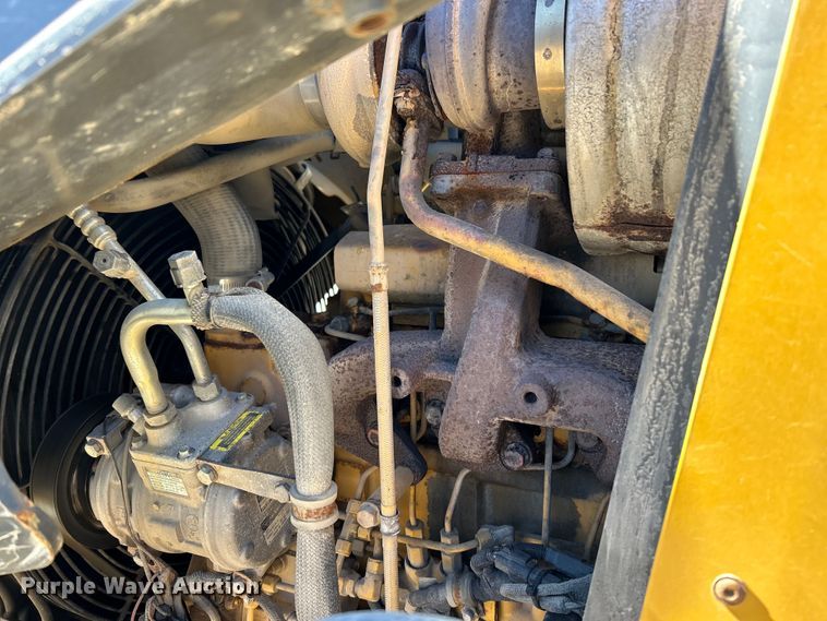 image for item EK4148 2011 John Deere  310J backhoe