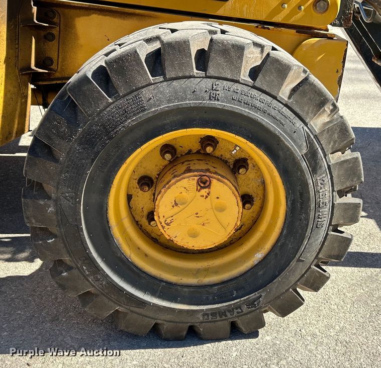 image for item EK4148 2011 John Deere  310J backhoe